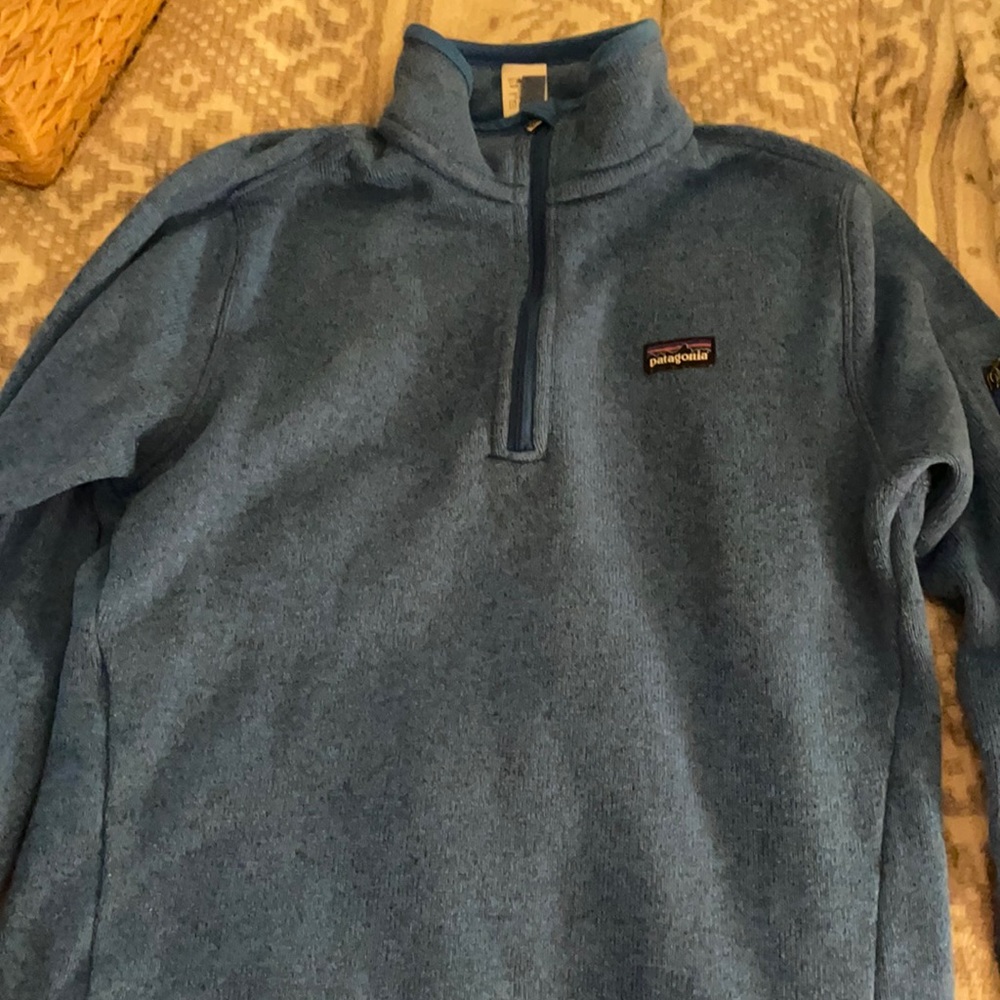 Patagonia half zip sweater